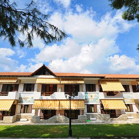 Haus Platanos Apartments & Bungalows By The Sea Βουρβουρού Εξωτερικό φωτογραφία
