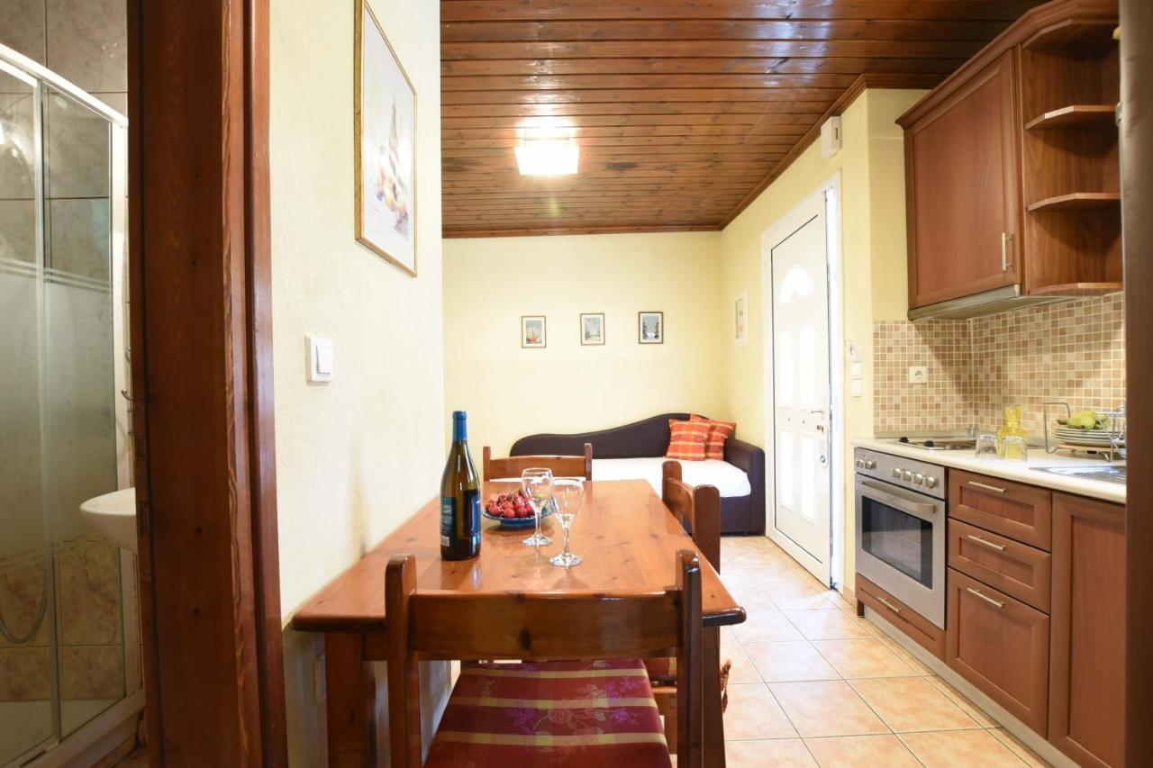 Haus Platanos Apartments & Bungalows By The Sea Βουρβουρού Εξωτερικό φωτογραφία