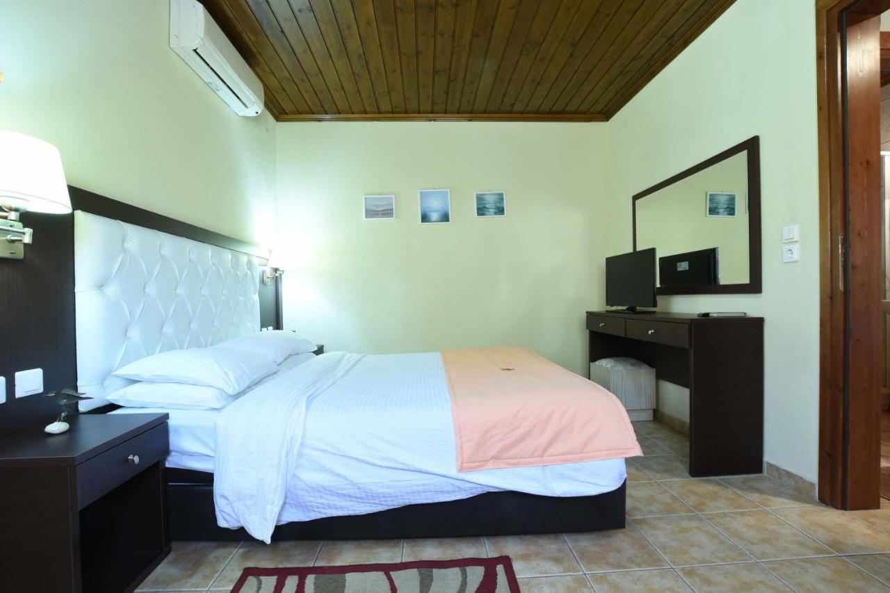 Haus Platanos Apartments & Bungalows By The Sea Βουρβουρού Εξωτερικό φωτογραφία