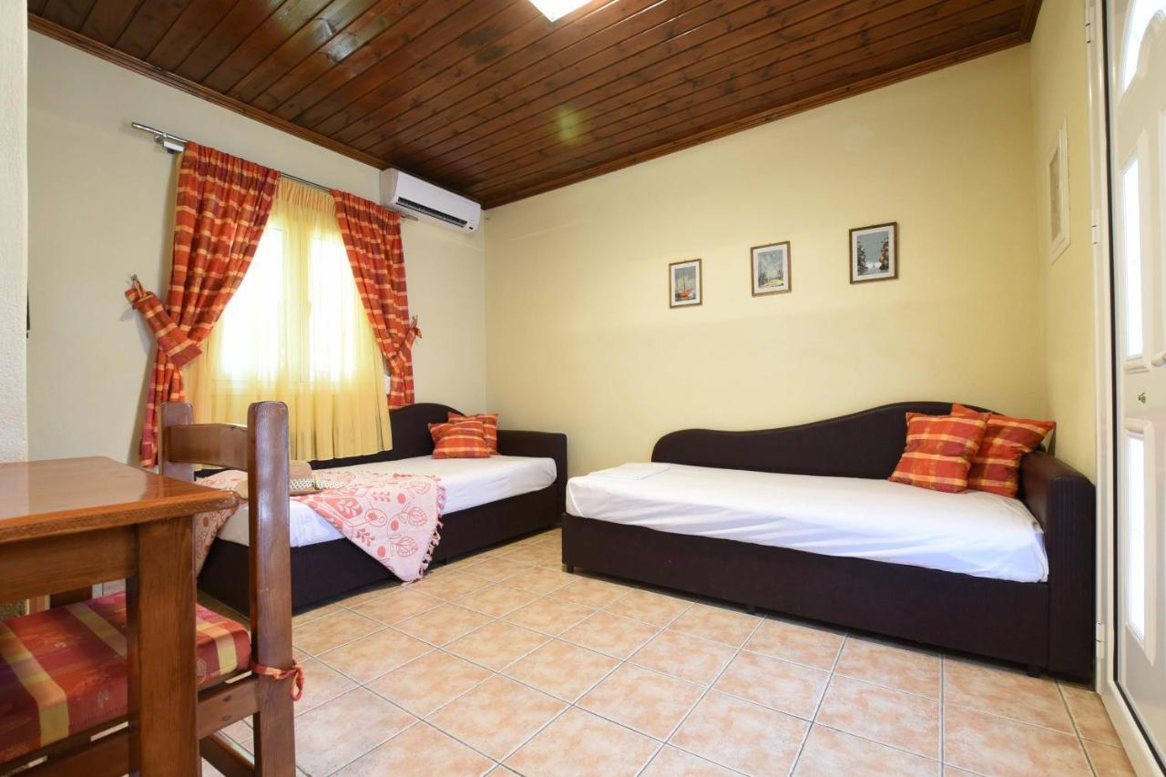 Haus Platanos Apartments & Bungalows By The Sea Βουρβουρού Εξωτερικό φωτογραφία