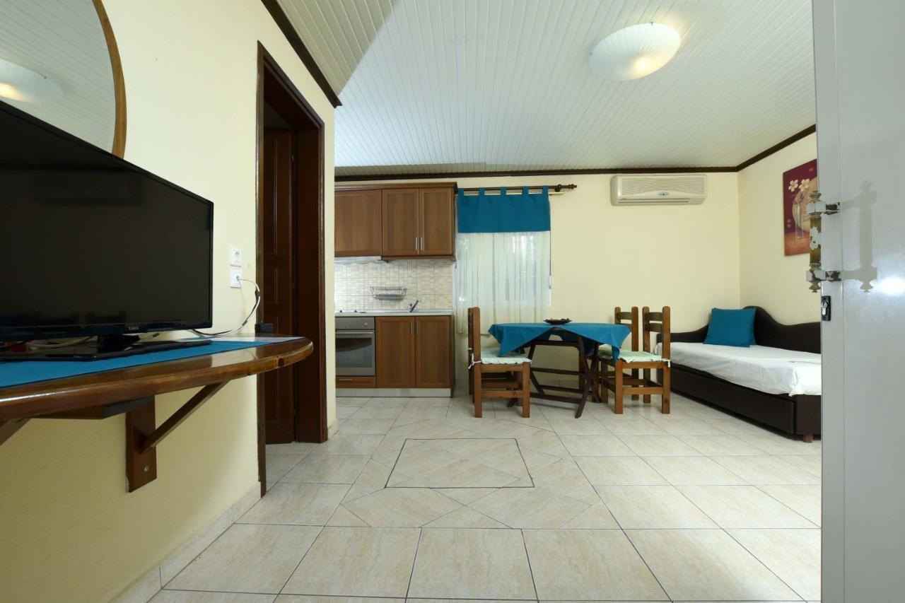 Haus Platanos Apartments & Bungalows By The Sea Βουρβουρού Εξωτερικό φωτογραφία