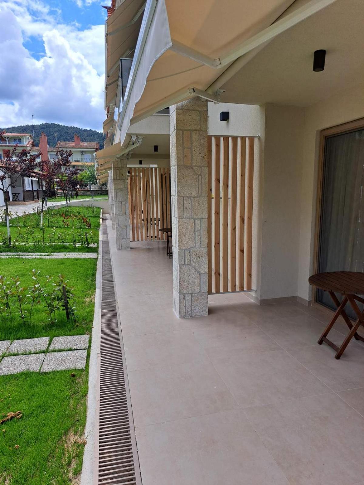 Haus Platanos Apartments & Bungalows By The Sea Βουρβουρού Εξωτερικό φωτογραφία