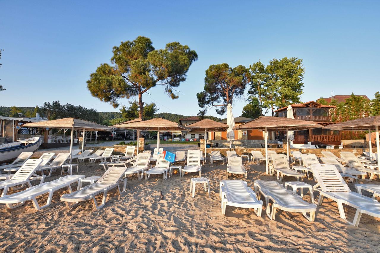Haus Platanos Apartments & Bungalows By The Sea Βουρβουρού Εξωτερικό φωτογραφία